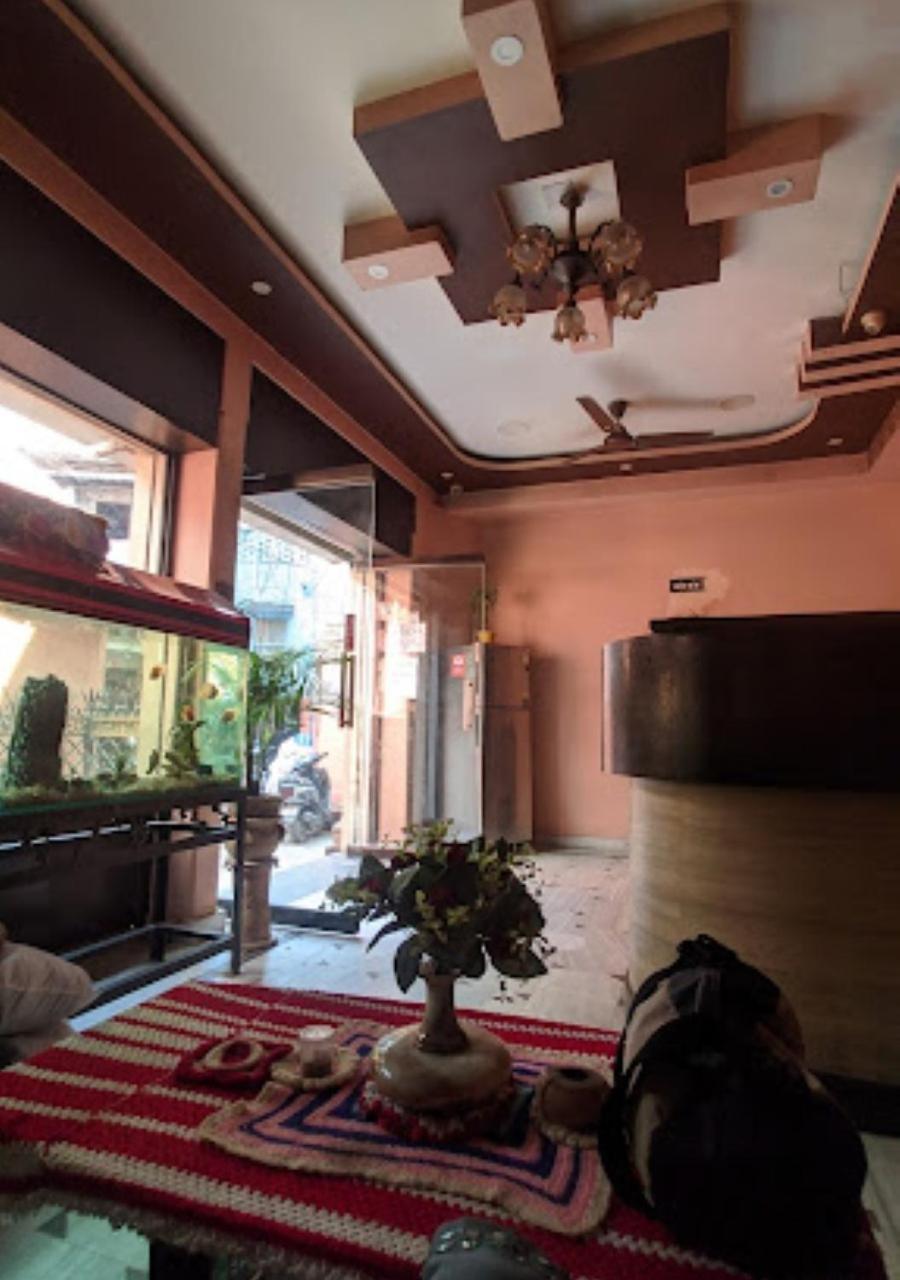Liberty Guest House พาราณสี ภายนอก รูปภาพ